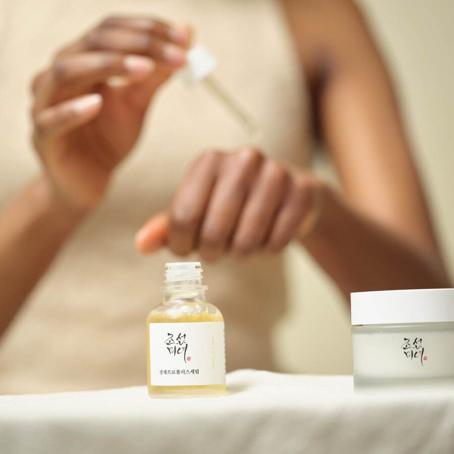 glow serum propolis niacinamid für porenfreie strahlende haut